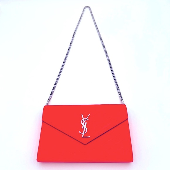 EUC YSL Cassandre neon fuchsia patent leather clutch on a chain. - Picture 3 of 11